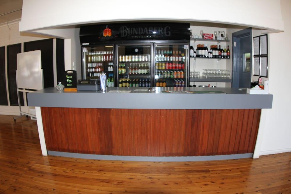 Townhouse Motel Cowra Extérieur photo